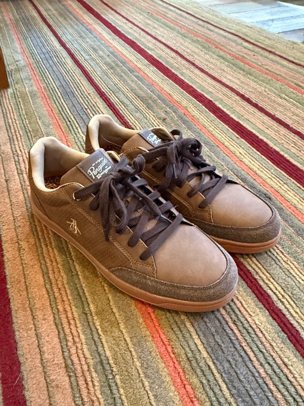 Penguin Cole Sneaker Size 11 Like New